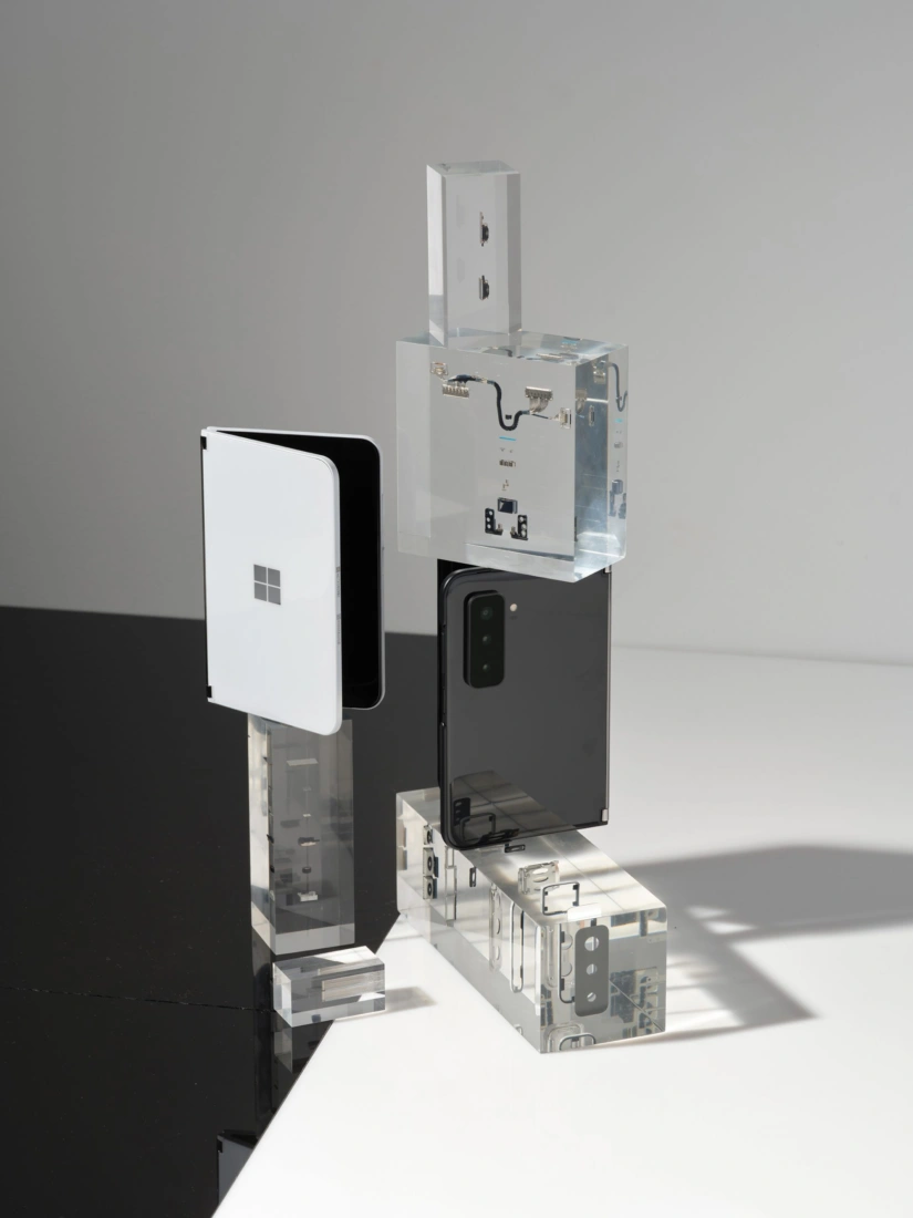 Surface Duo 2 Components scaled 1